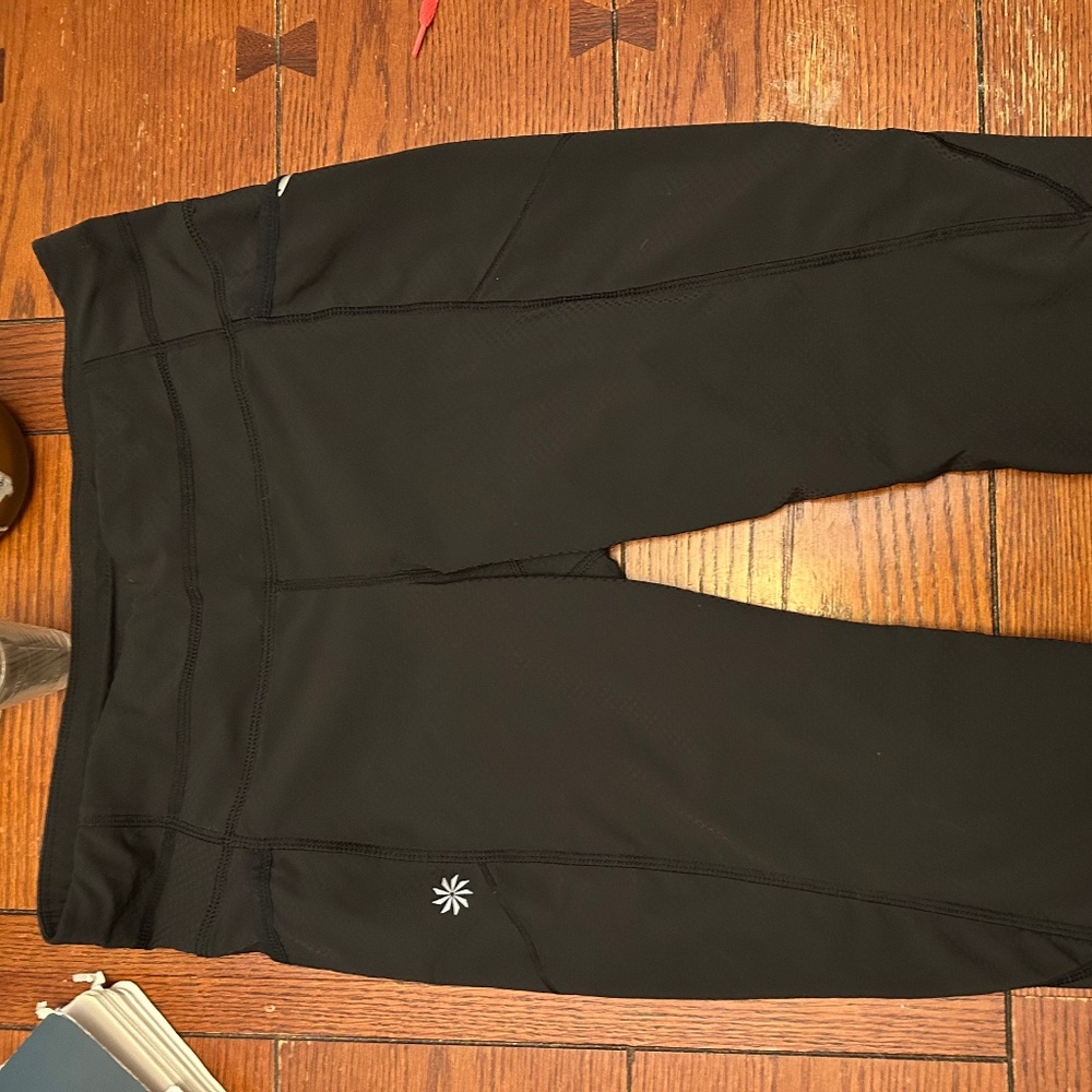 Athleta crop leggings, black, size small
